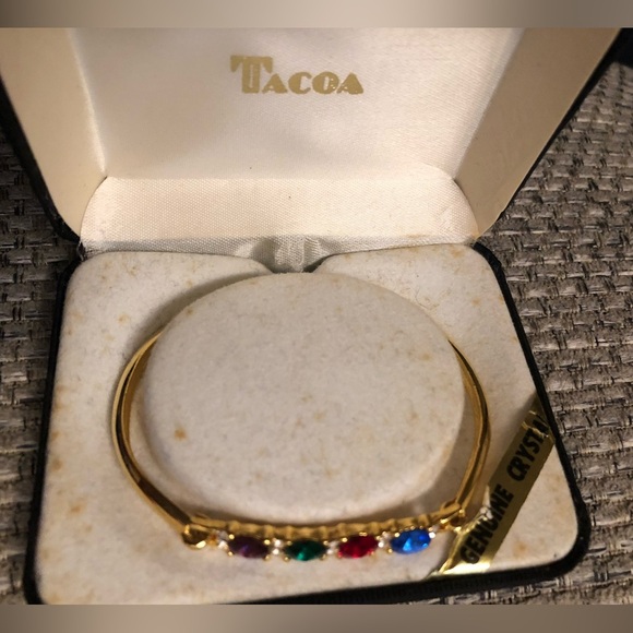 Tacoa Crystal Bracelet With Five Crystal Stones With Gold Tone - Picture 4 of 5